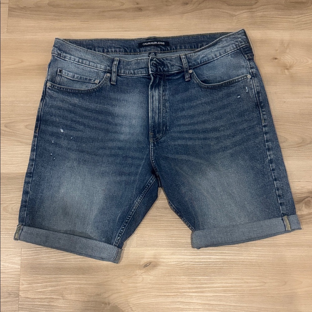 Men’s 36 Calvin Klein Jorts distressed Blue Jean Shorts